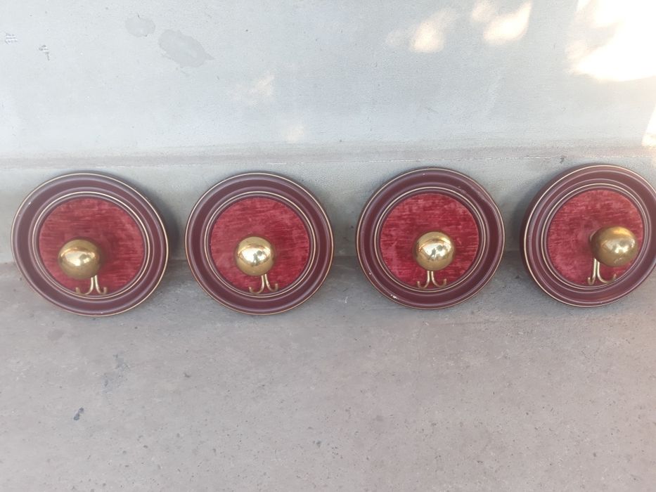 Cuiere  vechi, set de 4 bucati