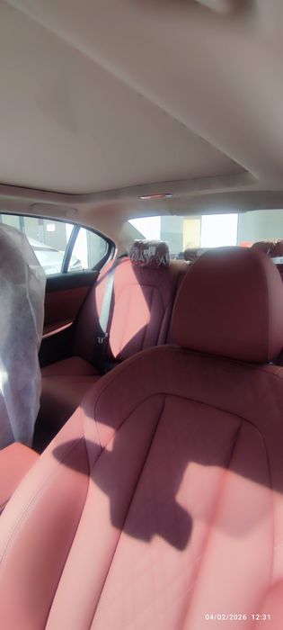 Faqat bizda BMW i3  35L.