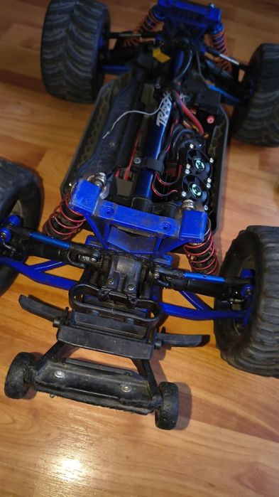 Traxxas rustler 4x4 modificat