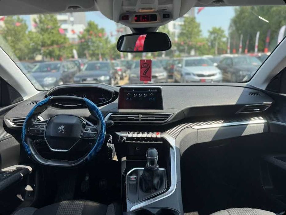 Peugeot 3008 2019 1.2 PureTech