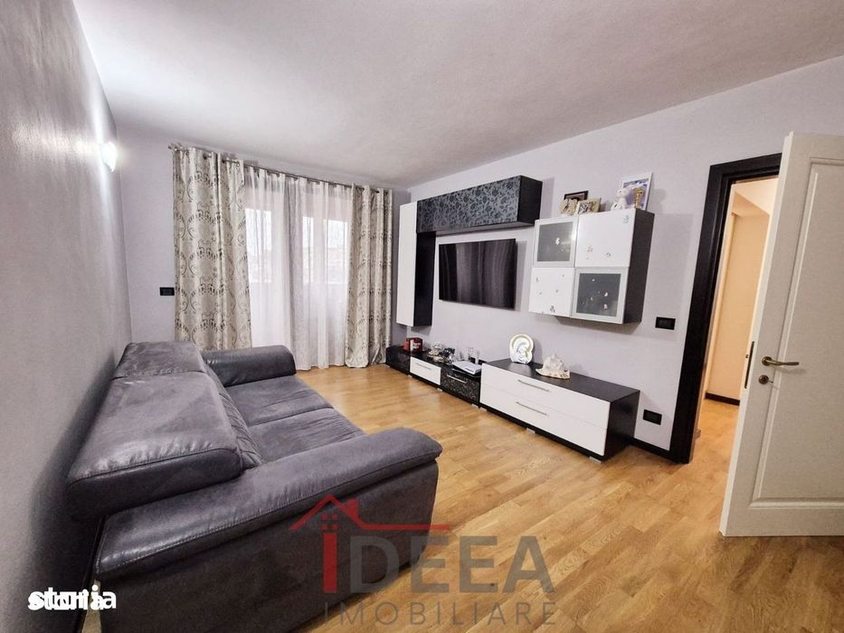 Apartament cu 3 camere, decomandat, ultracentral