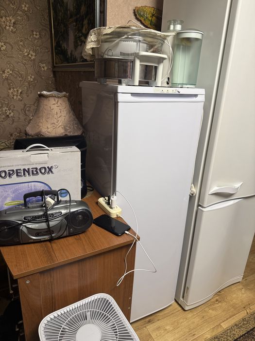 Морозильник бирюса 116.