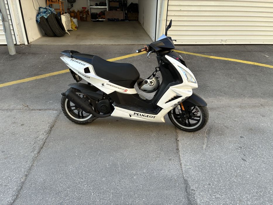 Peugeot speedfight 3