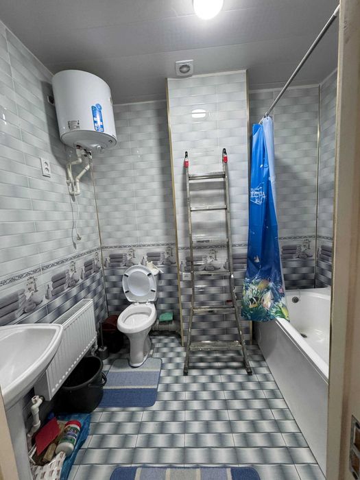 Горгаздан 2 хона килинган квартира сотилади