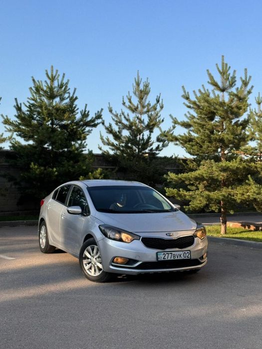 Kia Cerato 2013 года