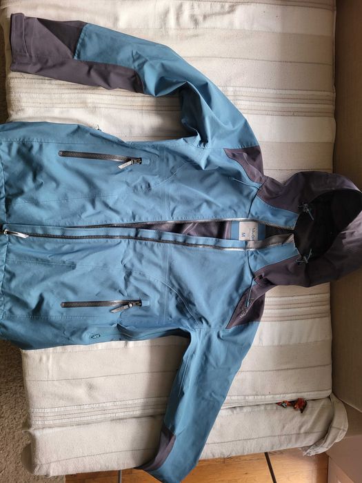 Висок клас скандинавско яке Vikafjell – мембрана 15000/5000 – като ново!