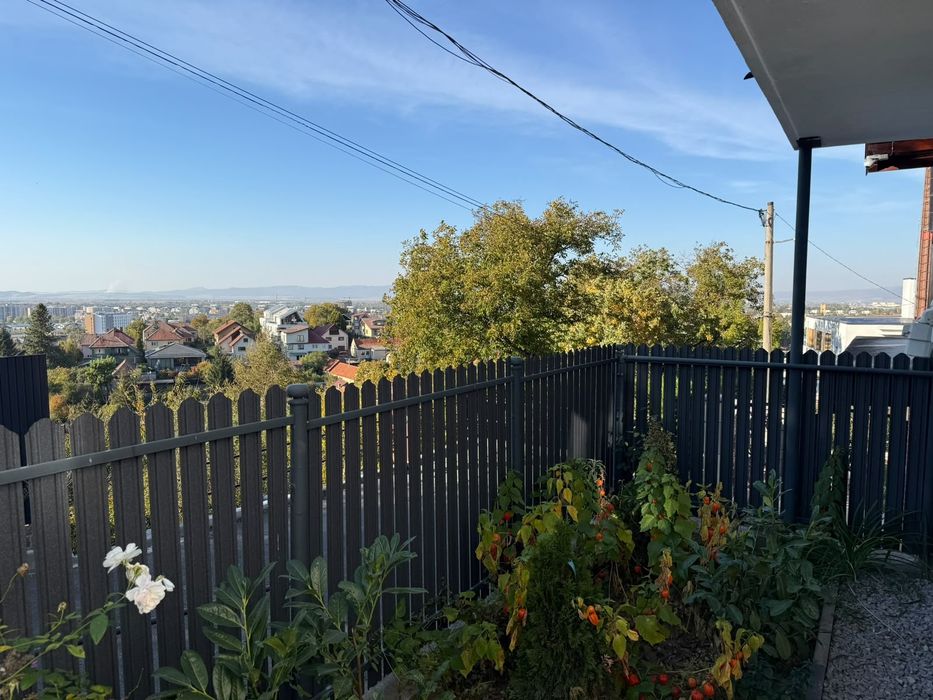 Apartament 2 camere 62 mp cu gradina