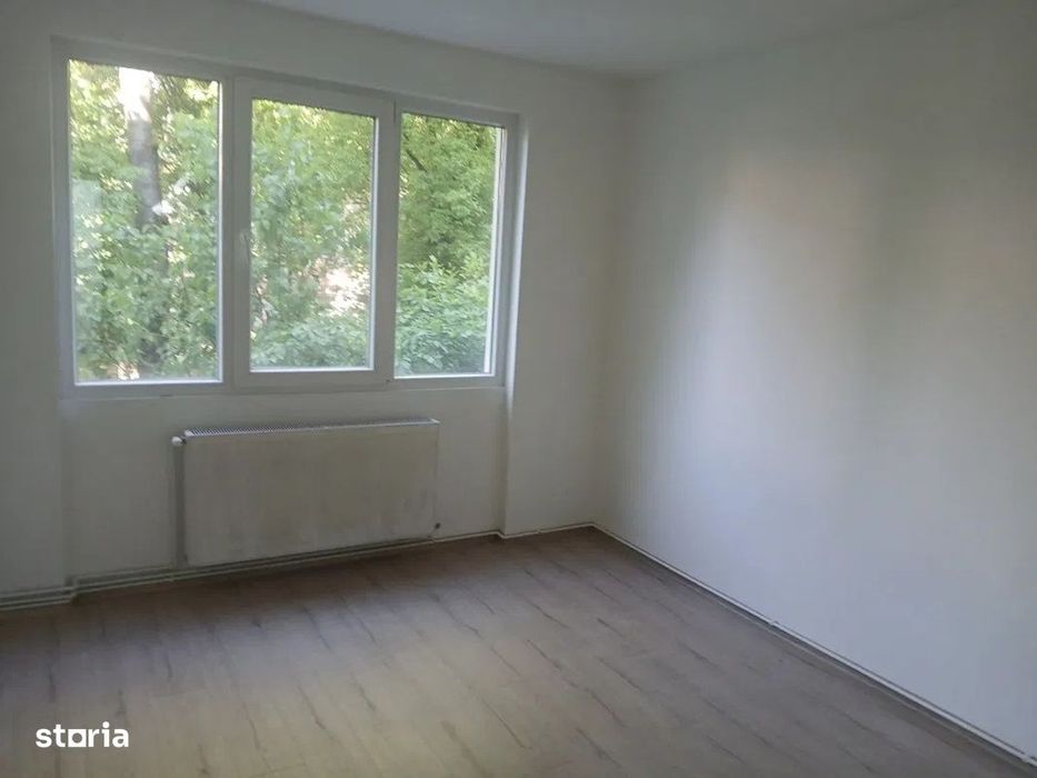 cv 225 I.Slavici, apartament 3 camere , etaj I + garaj