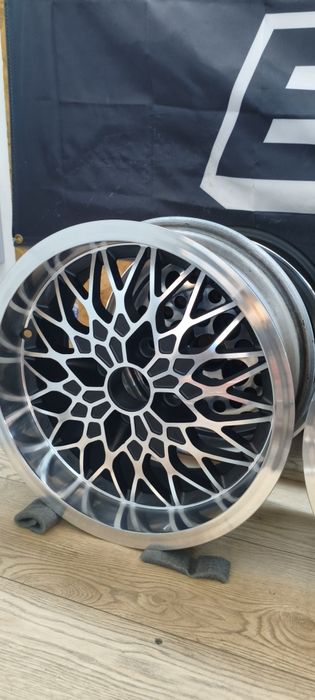 15 цола MIM 1400 7J ET20 4X100