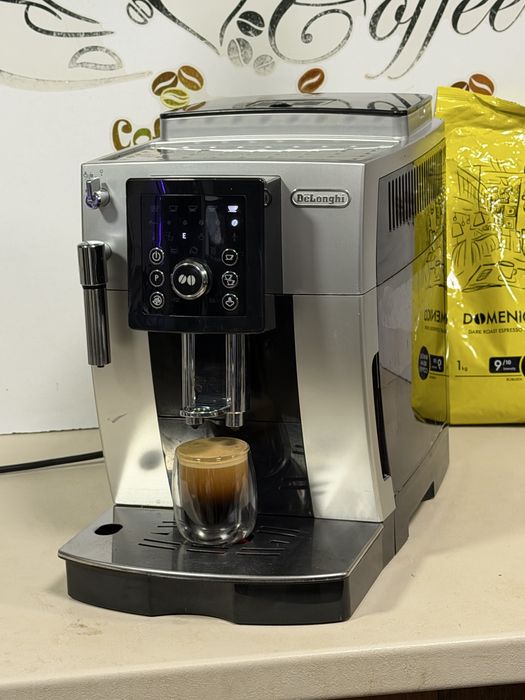 Кафемашина кафе автомат delonghi magnifica S с гаранция