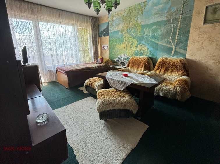 Продава се Тристаен апартамент в Варна, Владислав Варненчик - 68 кв.м за 1545 €/кв.м - Снимка #2