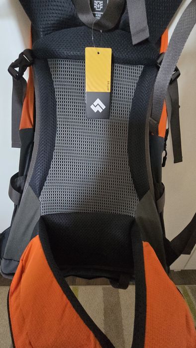 Rucsac trekking Alpinus Tarfala 35 litri