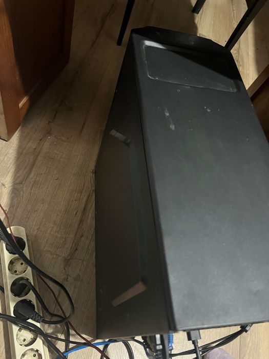 Vand sau schimb pc
