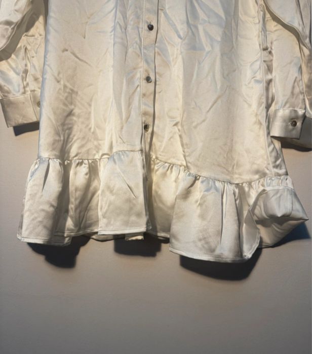 Rochie-camasa satinata pana la genunchi