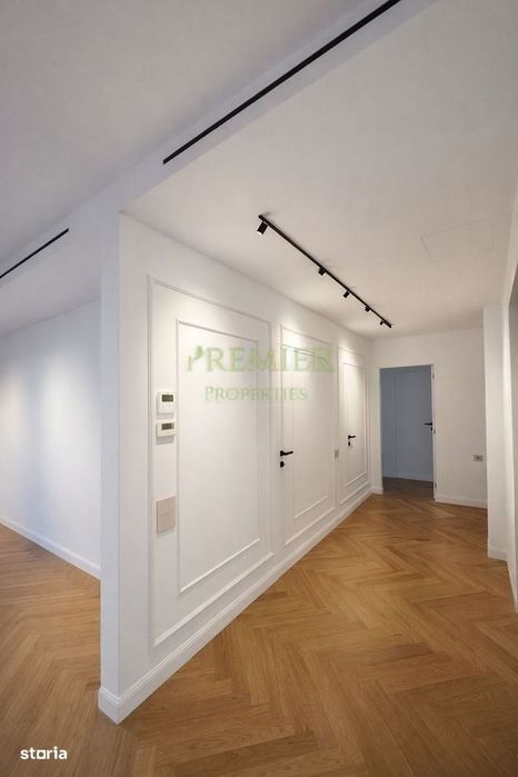 Apartament 3 camere 83 mp balcon generos 1 parcari zona linistita