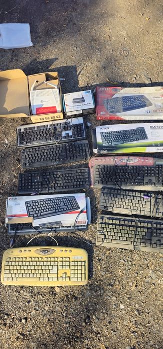 Клавиатуры, 1 штука  2 тыс.