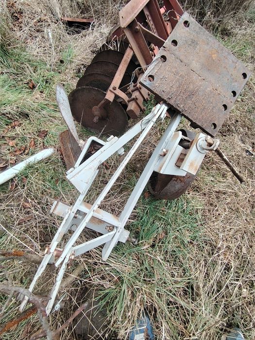 Трактор 2 цилиндров 18 кс.