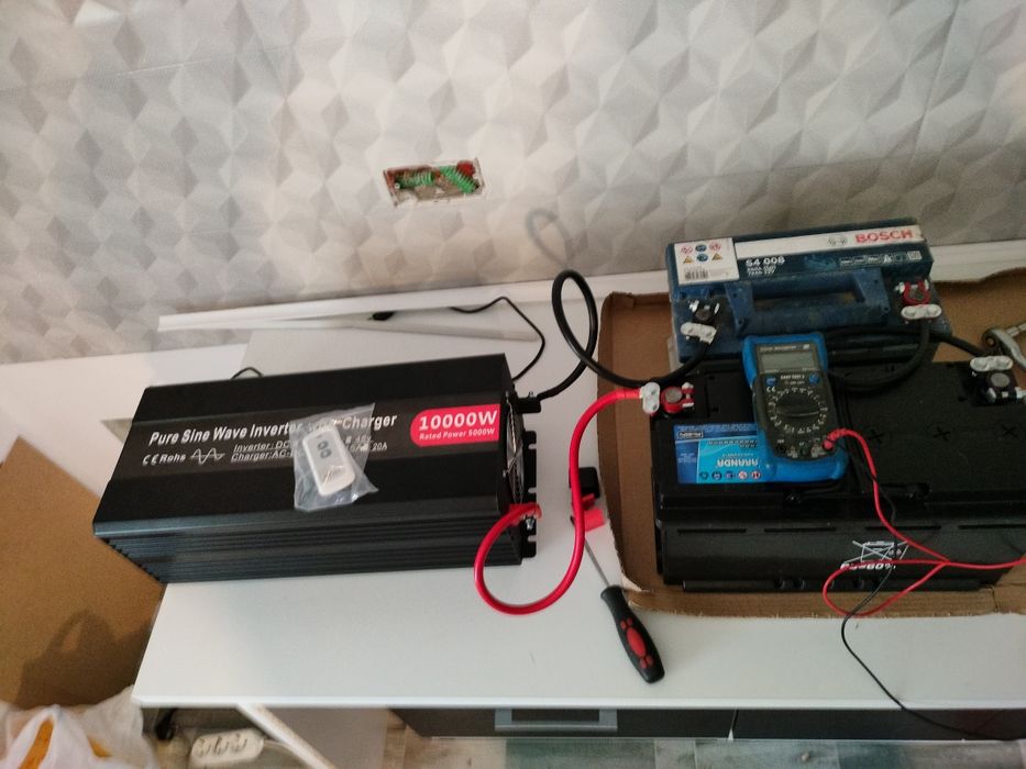 3 in 1 invertor 10000 W 24 V,ups,și încărcător pentru baterii 24 v