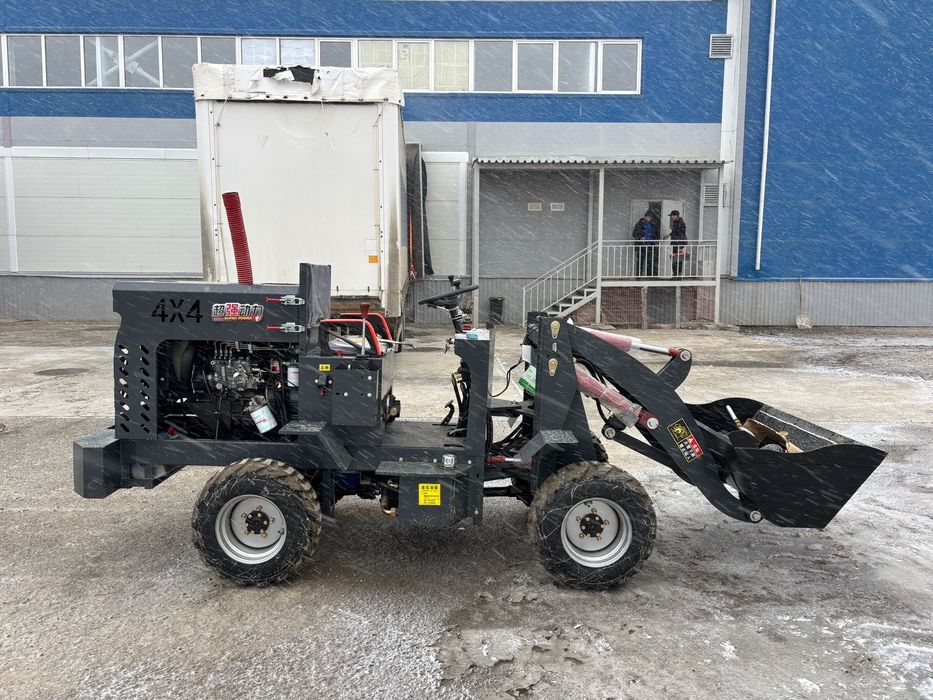 Мини погрузшик сатылады бахтыда тур