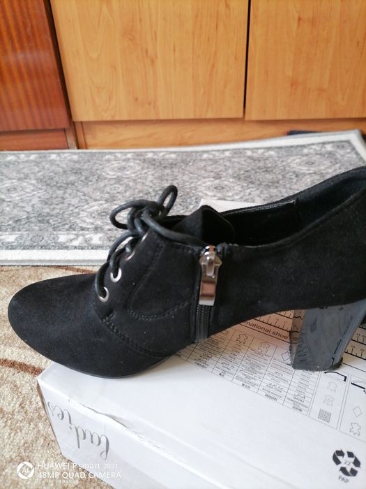 Дамски обувки 38 номер