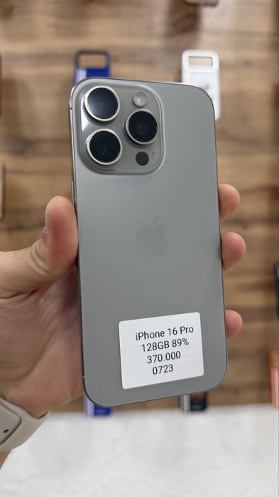 iPhone 16 Pro