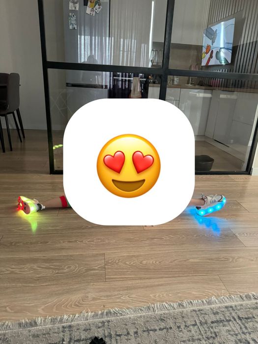 Кроссовки на колесиках жля девочки