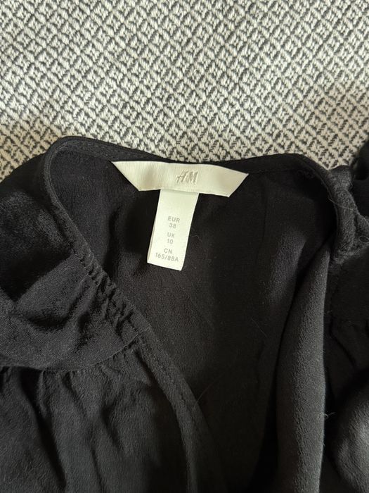 Блузка черная H&M