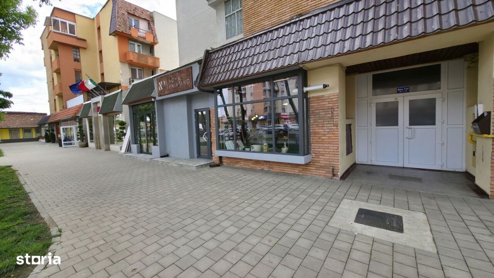 Apartament 4 camere 83.4 mp str.Victoriei, bl.114 Alba Iulia