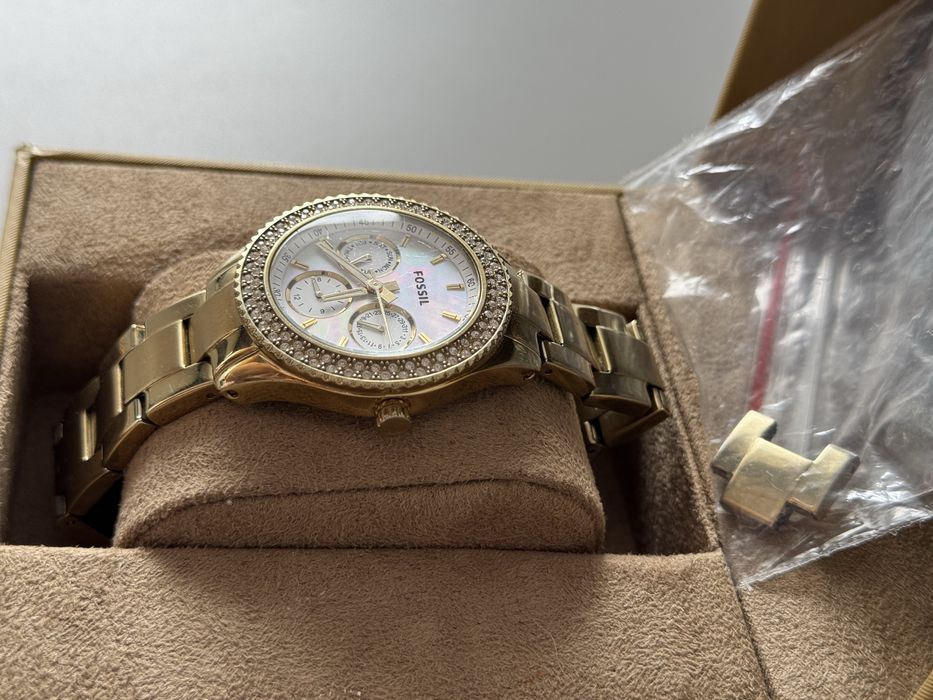 Ceas fossil dama cadran full zirconiu