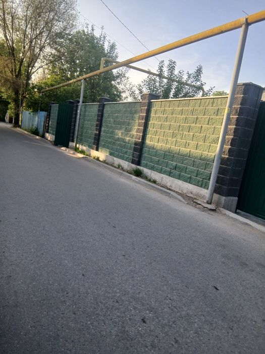 Кладка забора узбеки