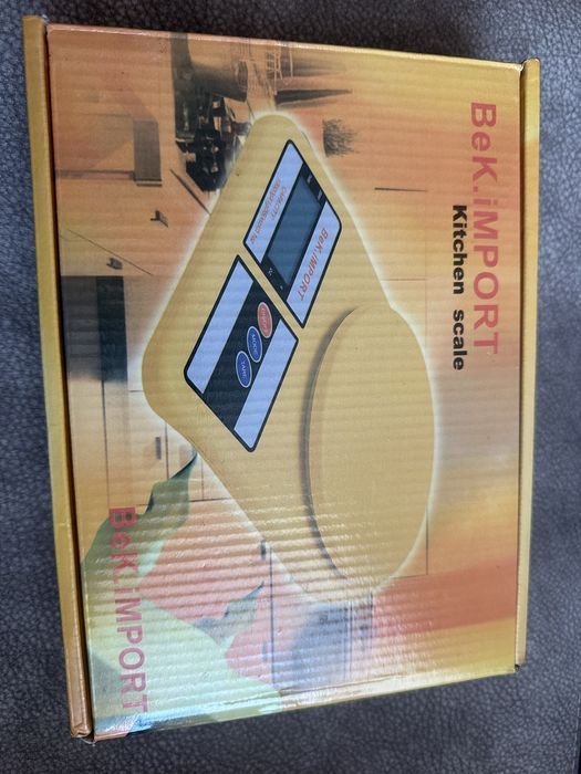 Кухонные весы абсолютно новые