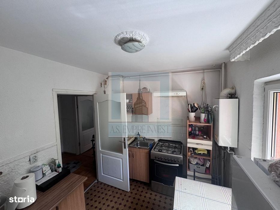 Apartament 2 camere de vânzare – Tractorul, str. Bronzului