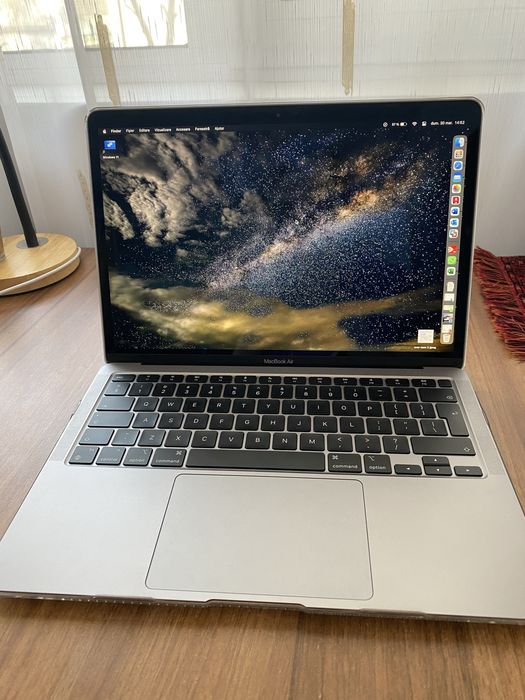 MacBook Air M1 (2020) - 8GB RAM, 256 GB SSD Sicula • OLX.ro