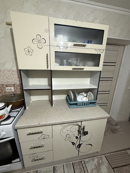 Буфет кухонный шкаф