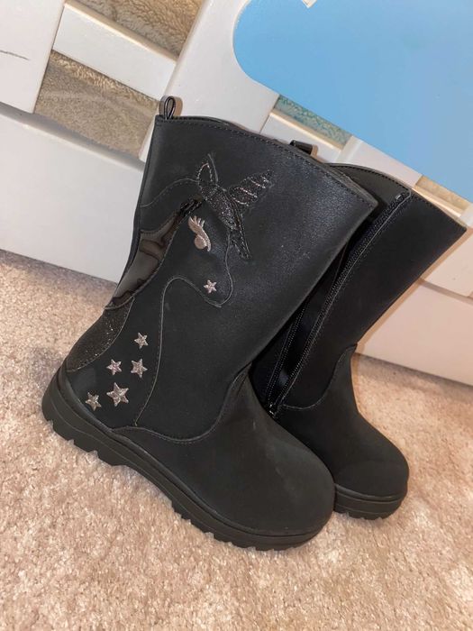 Cizme nr 25 ro 16 cm interior noi!