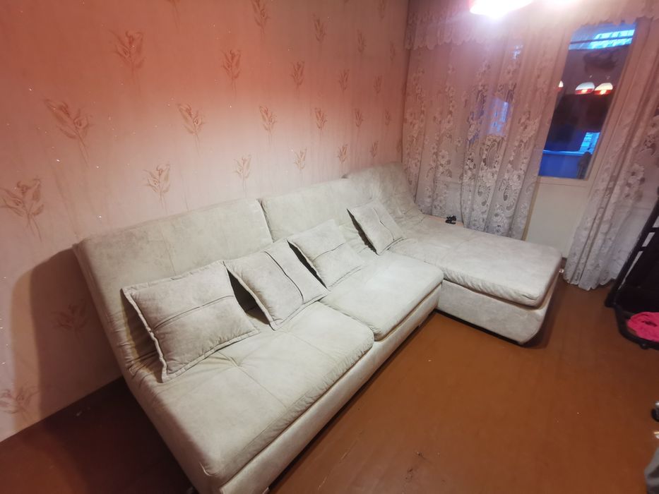 Диван Пума в отличном состоянии