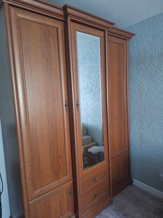 Продам шкаф белорусский