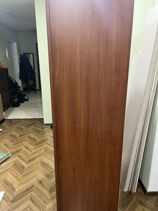 Деревянный Шкаф!