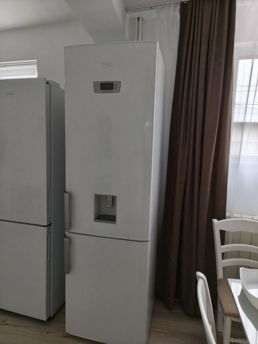 Продавам Хладилник