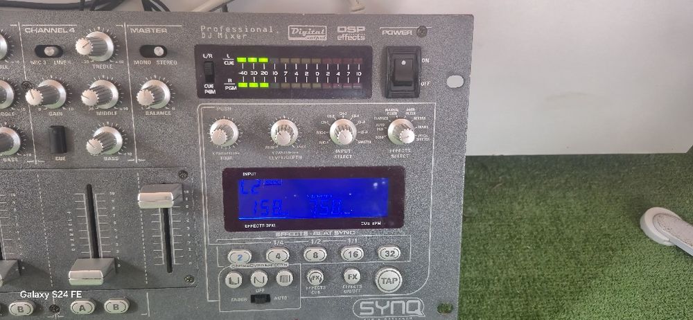 Mixer audio synq smx.1