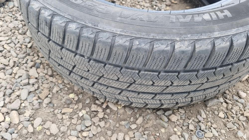 Продам резину 225.60. R17