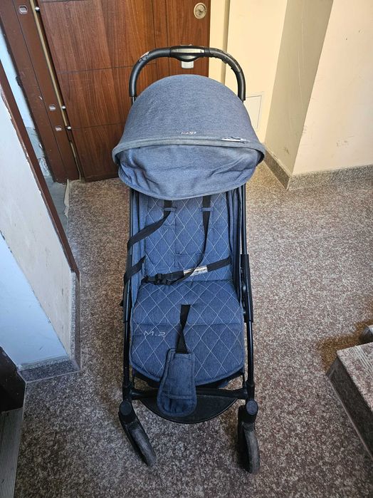 Лятна количка MAST M2