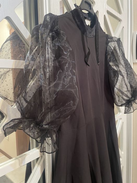 Платье стильное размер 46/48