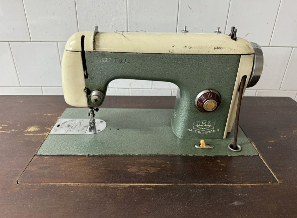 Masina de cusut Ileana