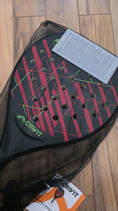 Cea mai bună rachetă de padel pentru incepatori