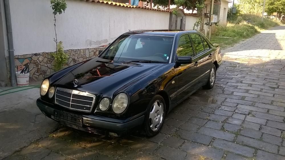 mercedes E200 W210 на части