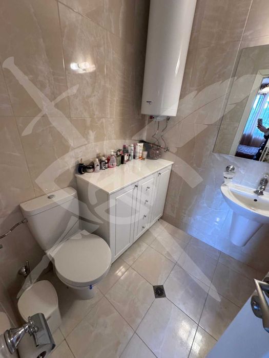 Продава се Тристаен апартамент в София, Хладилника - 82 кв.м за 1659 €/кв.м - Снимка #7