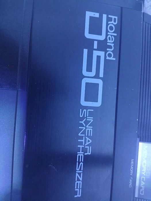 Продам экран для Роланд Д50.