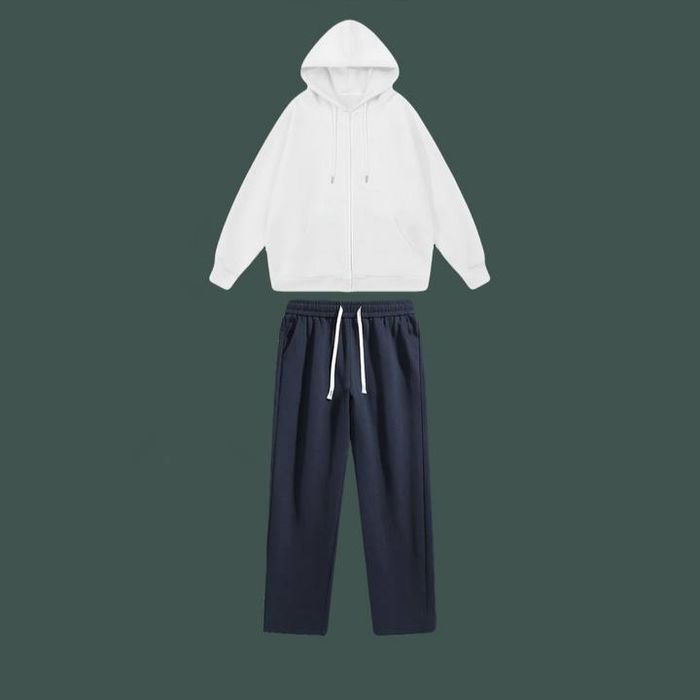 Спортивный костюм (худи + штаны)