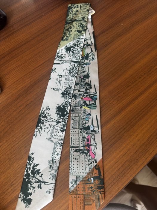 Eșarfă Hermès  (Twilly)- originală, din Viena -model l'ombre de boulevard vert/griș